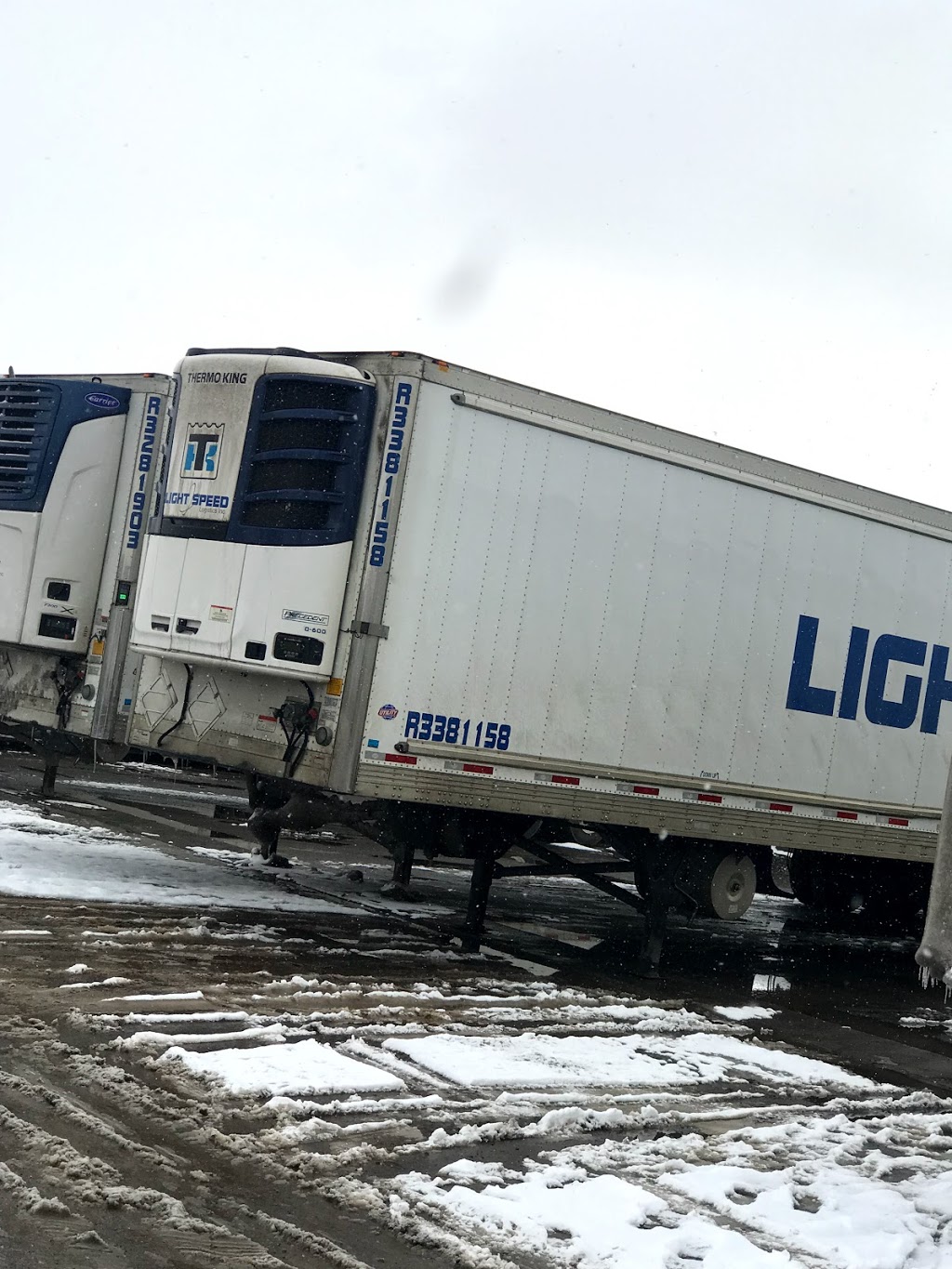 Light Speed Logistics Inc. | 122 Carmek Boulevard, Rocky View No. 44, AB T1X 1X1, Canada | Phone: (403) 208-5441