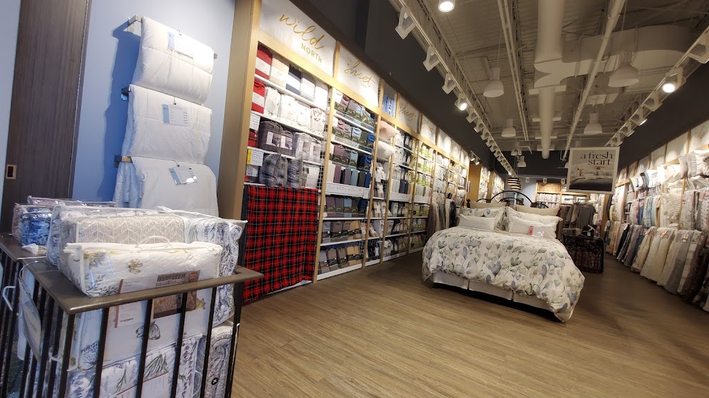 QE Home l Quilts Etc | Conestoga Mall, 550 King St N, Waterloo, ON N2L 5W6, Canada | Phone: (519) 883-3939