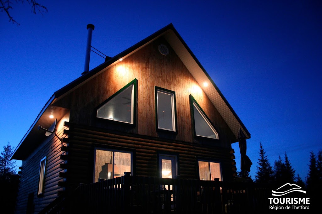 Chalet en bois Domaine Adstock | 2720 Chemin du Lac à la Truite, Thetford Mines, QC G6G 5R7, Canada | Phone: (418) 814-9519