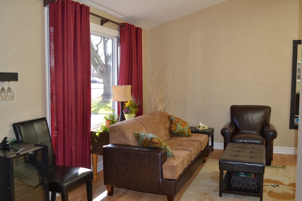 Niagara Falls Vacation Rentals | 8341 Breadner Crescent, Niagara Falls, ON L2G 6N6, Canada | Phone: (289) 257-0987