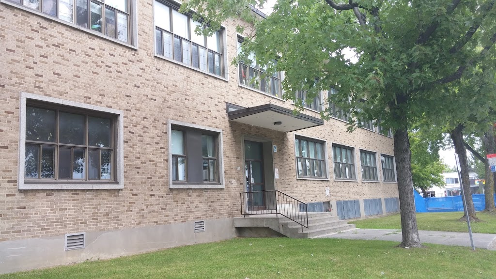 École primaire Saint-Rémi – Annexe | 4041 Rue Monselet, Montréal-Nord, QC H1H 2C6, Canada | Phone: (514) 328-3577