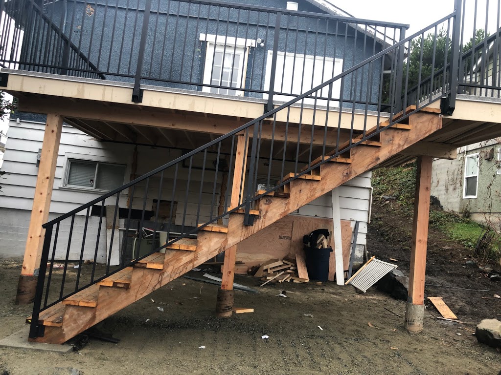 Canpro Deck and Rail Nanaimo | 4131 Mostar Rd #8, Nanaimo, BC V9T 6A6, Canada | Phone: (250) 760-0170