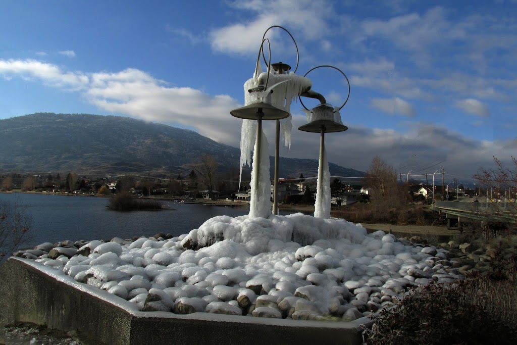 Casa Del Mila Oro Resort | 5401 Lakeshore Dr, Osoyoos, BC V0H 1V6, Canada | Phone: (250) 495-2373