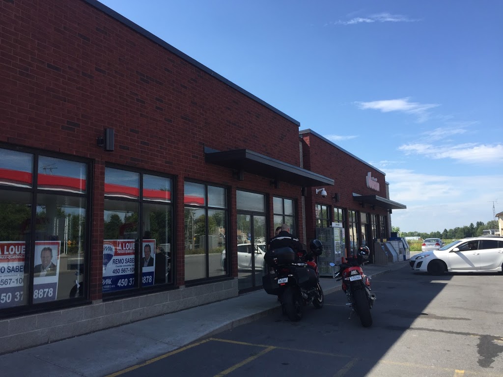 Dépanneur Voisin / Esso Coteau du Lac | 61 QC-201, Coteau-du-Lac, QC J0P 1B0, Canada | Phone: (450) 308-2548