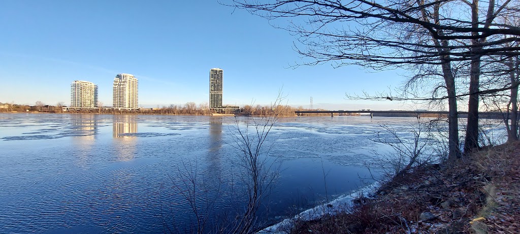 Résidence YMCA Port-Royal | 9451 Boul Gouin O, Montréal, QC H8Y 1T2, Canada | Phone: (514) 495-2951