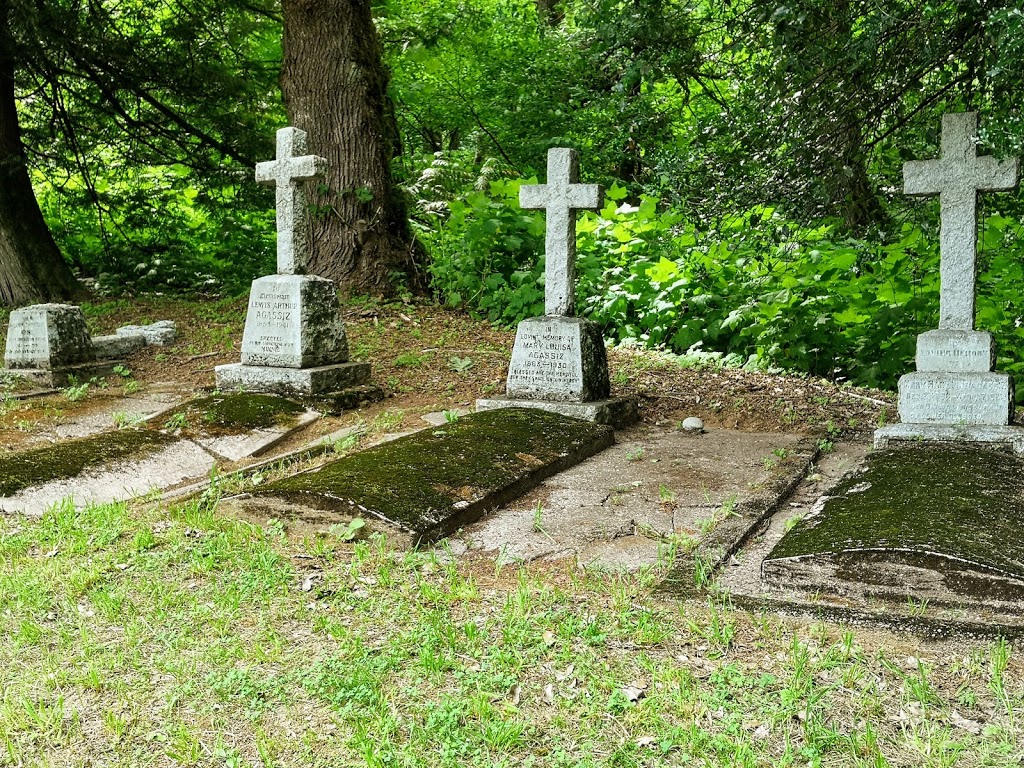 Kent Municipal Cemetery | 5989-5625 Limbert Rd, Agassiz, BC V0M 1A3, Canada | Phone: (604) 796-2235