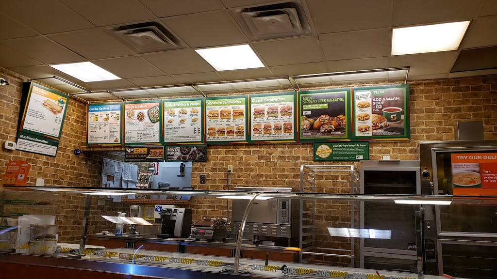 Subway | 1095 Ellesmere Rd, Scarborough, ON M1P 2W9, Canada | Phone: (416) 750-4541