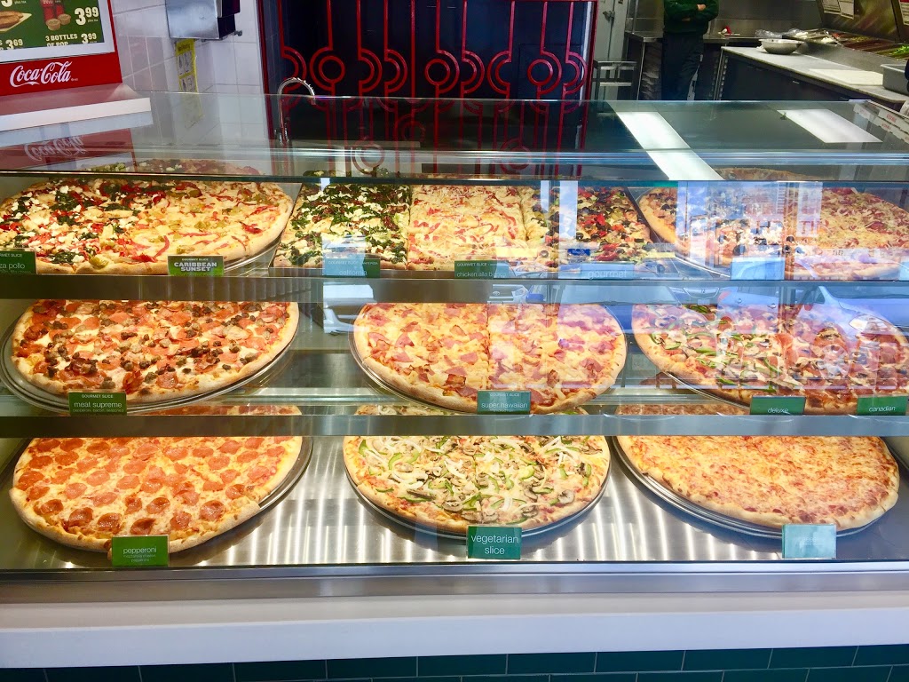 Pizza Nova | 1054 Centre St, Thornhill, ON L4J 3M8, Canada | Phone: (416) 439-0000