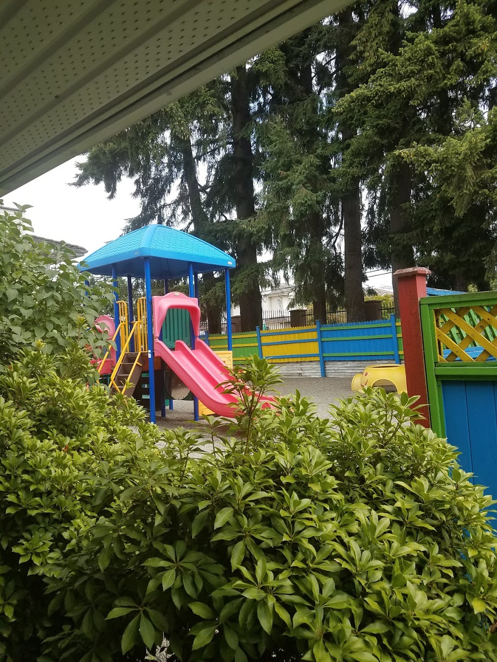 Khalsa Childcare Centre | 6999 124 St, Surrey, BC V3W 0L8, Canada | Phone: (604) 594-0553