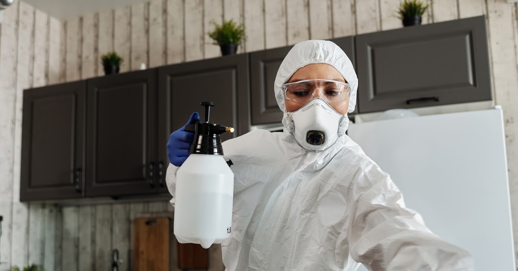 DECONTAMINATOR Disinfection Services | 567 Edenbrook Hill Dr, Brampton, ON L7A 4T6, Canada | Phone: (416) 562-3148