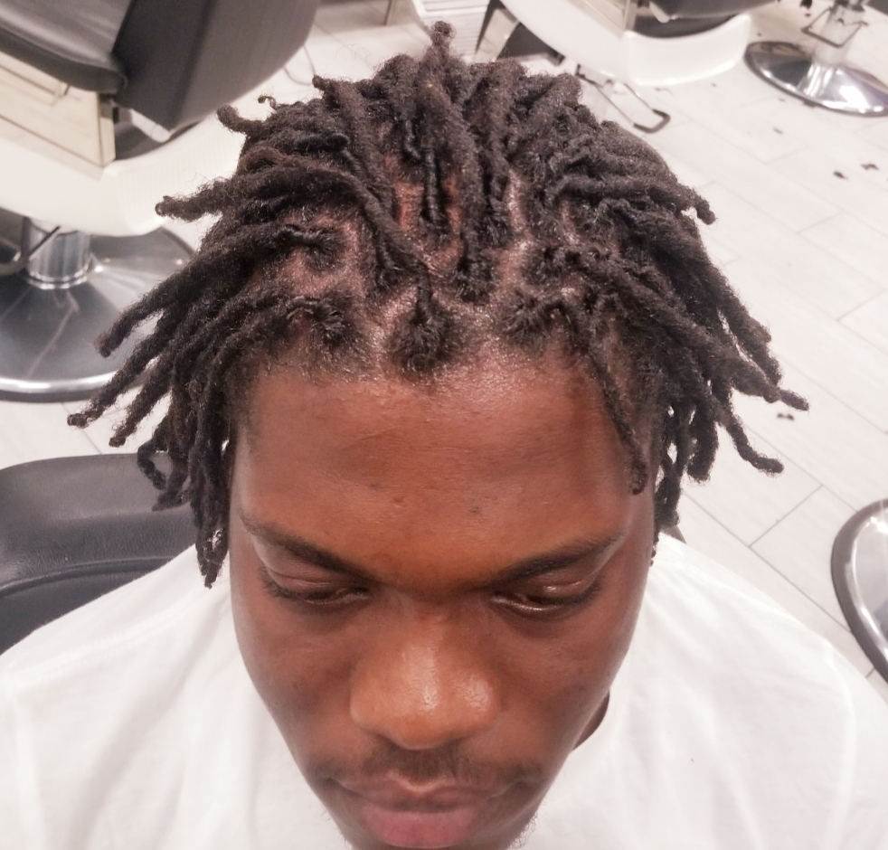 5 Star Dreadlocks | 4515 Macleod Trail SW, Calgary, AB T2G 0A5, Canada | Phone: (403) 835-5130