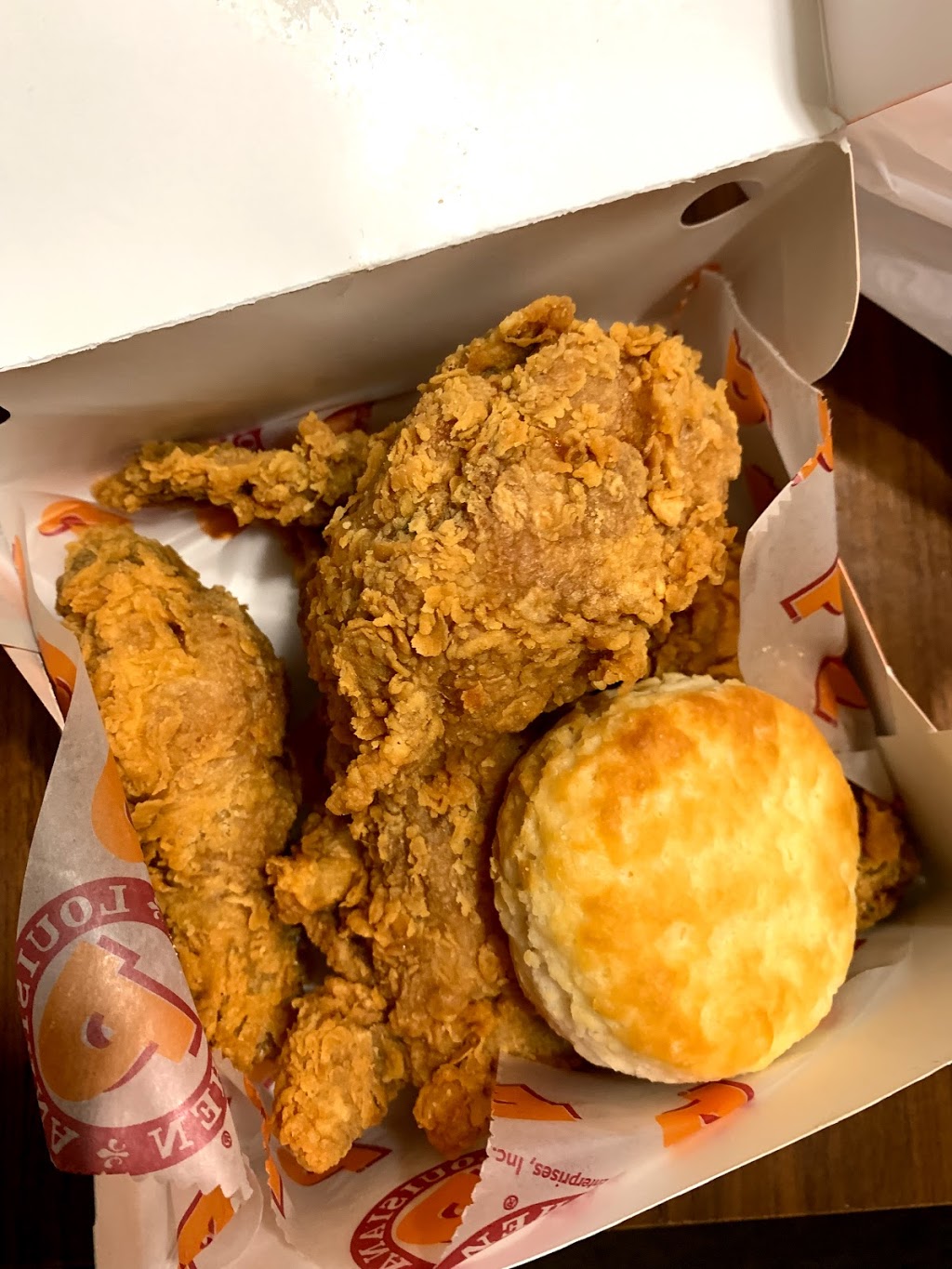 Popeyes Louisiana Kitchen | 1900 Appleby Line Unit 7, Burlington, ON L7L 0B7, Canada | Phone: (905) 335-0035