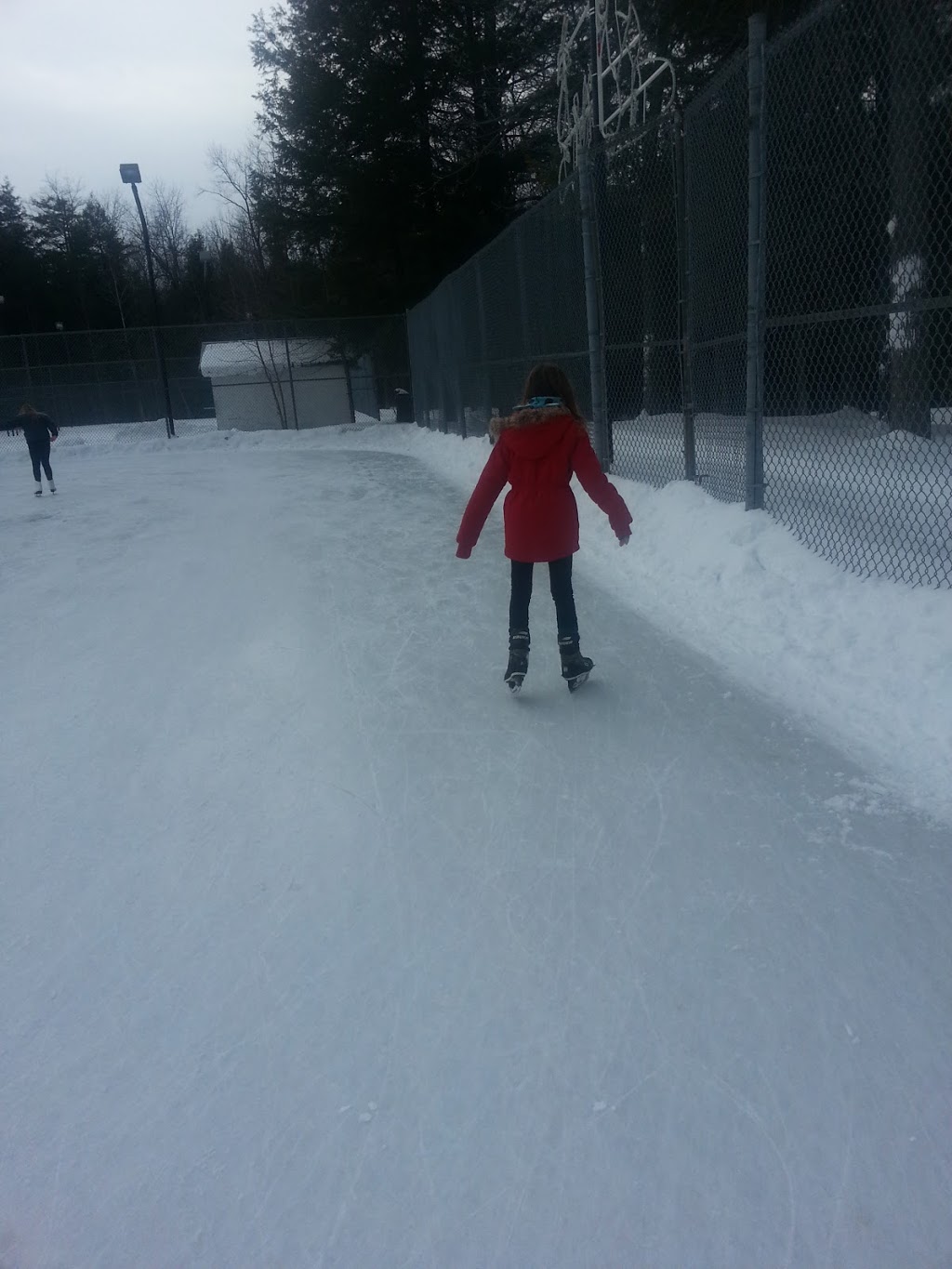 Oakwood Outdoor Skating Rink | 1724 Mosley St, Wasaga Beach, ON L0L 2P0, Canada | Phone: (705) 429-2414