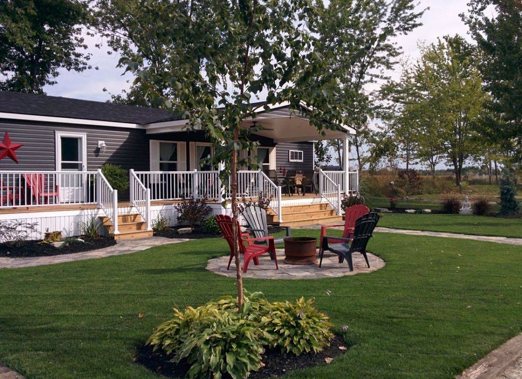 Lake Huron Resort | 82803 Bluewater Hwy, Goderich, ON N7A 3X9, Canada | Phone: (519) 524-5343