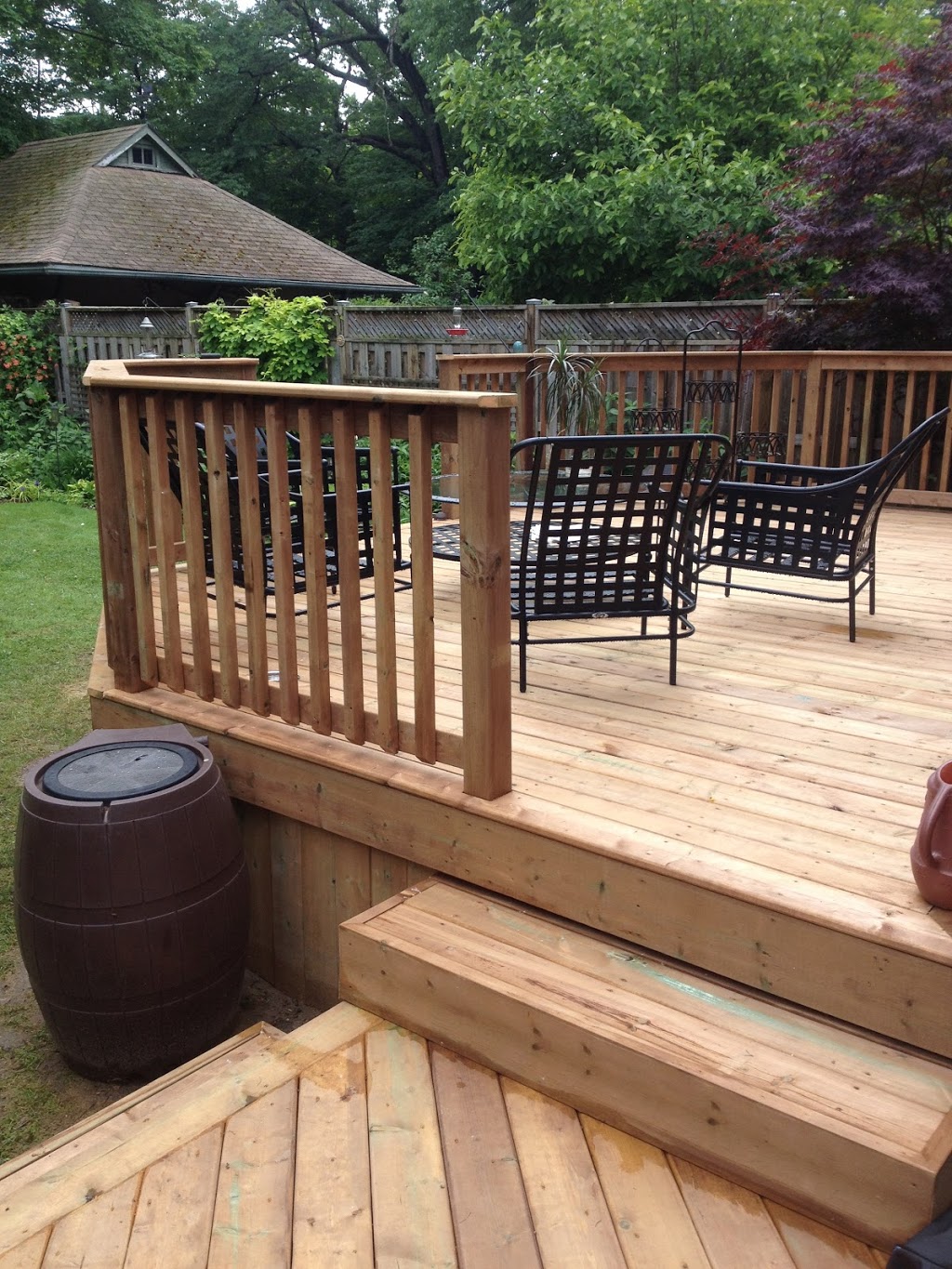 DB Fence and Deck | 304 George St, Ilderton, ON N0M 2A0, Canada | Phone: (519) 619-3283