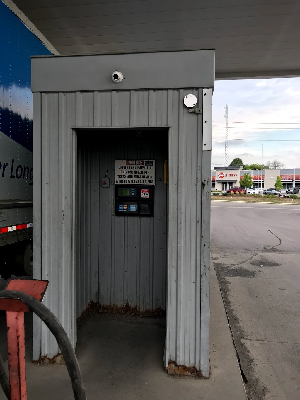 Davis Fuels Cardlock | 6 Edmondson St, Brantford, ON N3R 7J3, Canada | Phone: (519) 752-2130