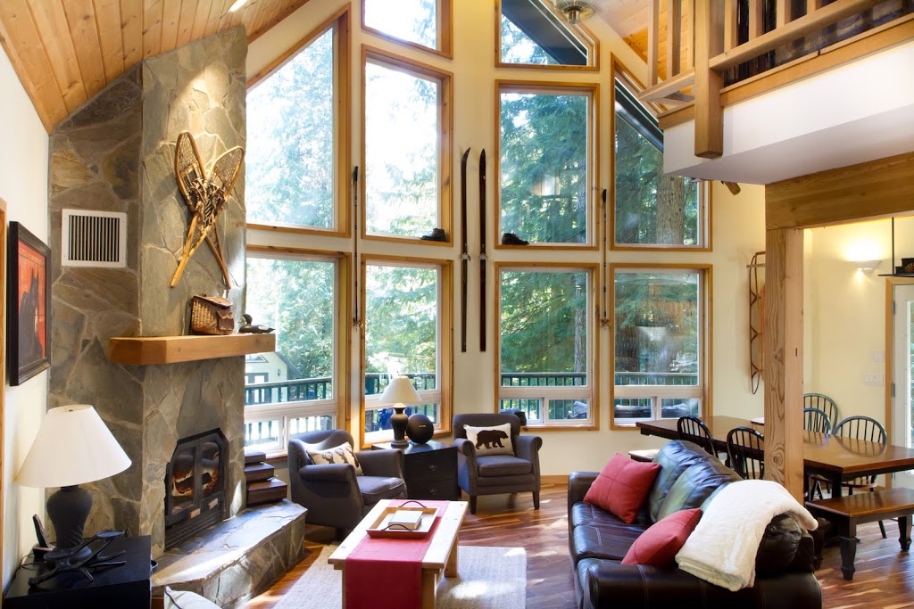 Luxury Getaways | 9989 Mt Baker Hwy, Deming, WA 98244, USA | Phone: (360) 398-9590