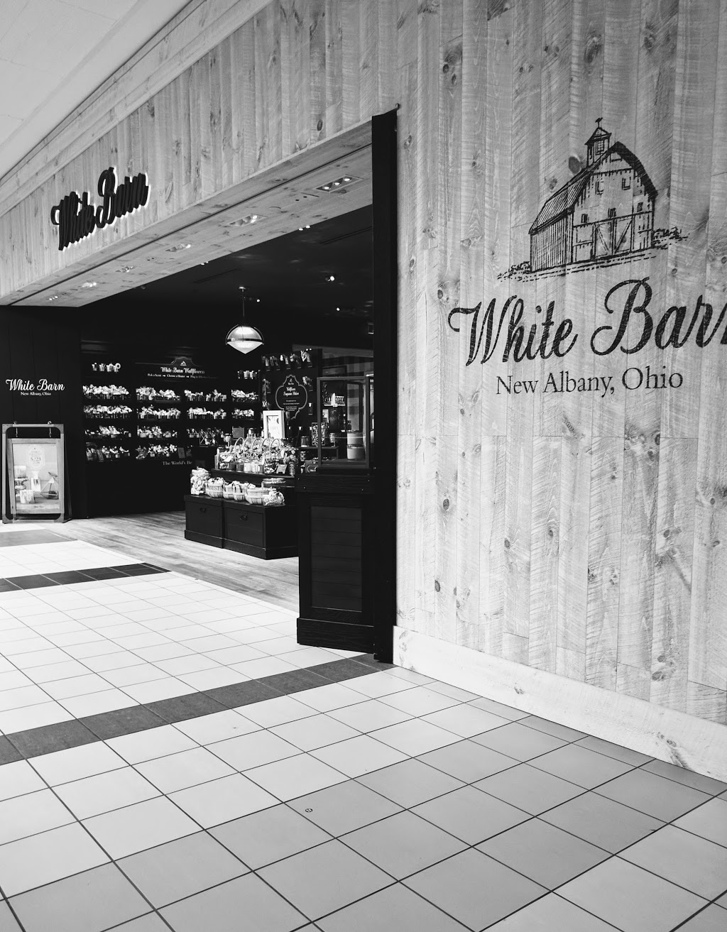 White Barn | 17600 Yonge St, Newmarket, ON L3Y 4Z1, Canada | Phone: (905) 853-3229