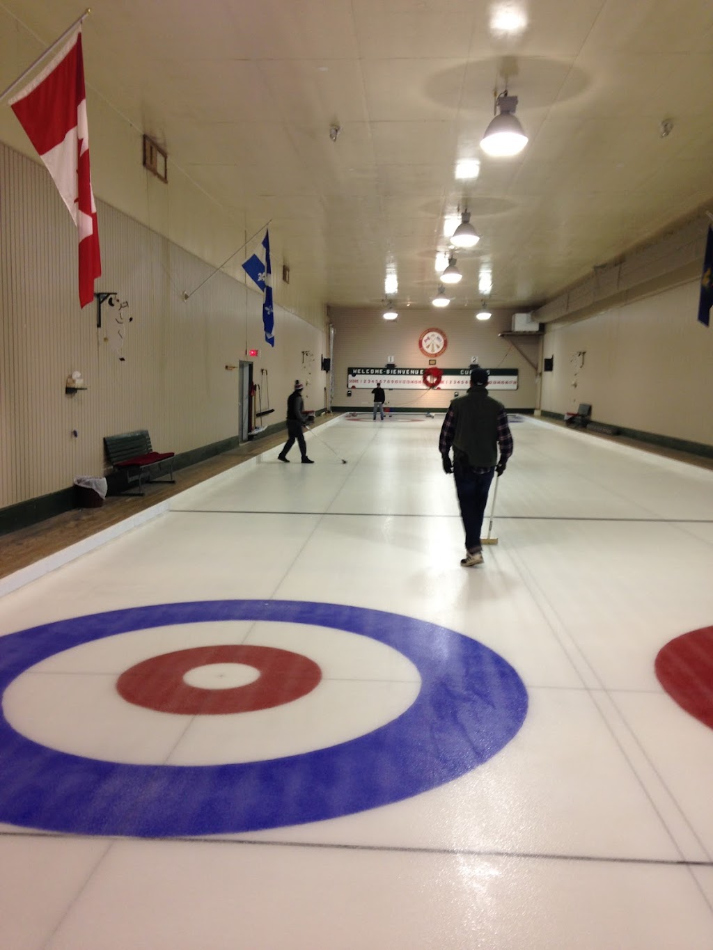 Border Curling Club | 26 Rue Principale, Stanstead, QC J0B 3E5, Canada | Phone: (819) 876-2484