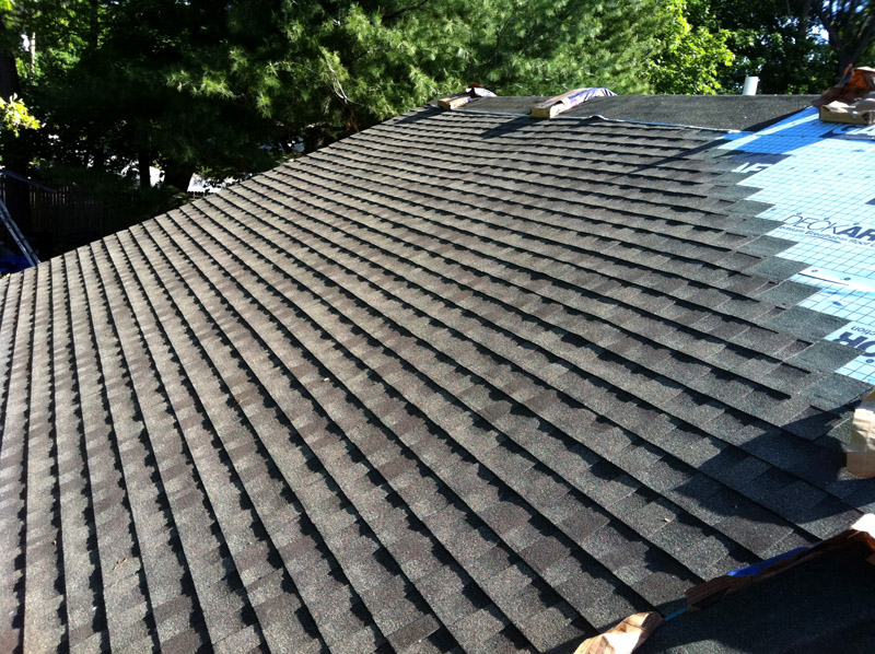 Brothers Roofing | 128 Melrose St, Oshawa, ON L1H 6Y1, Canada | Phone: (289) 927-1511