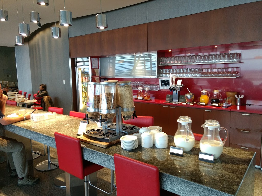 Air Canada Maple Leaf Lounge | Ottawa International Airport, Ottawa, ON K1V 9B2, Canada