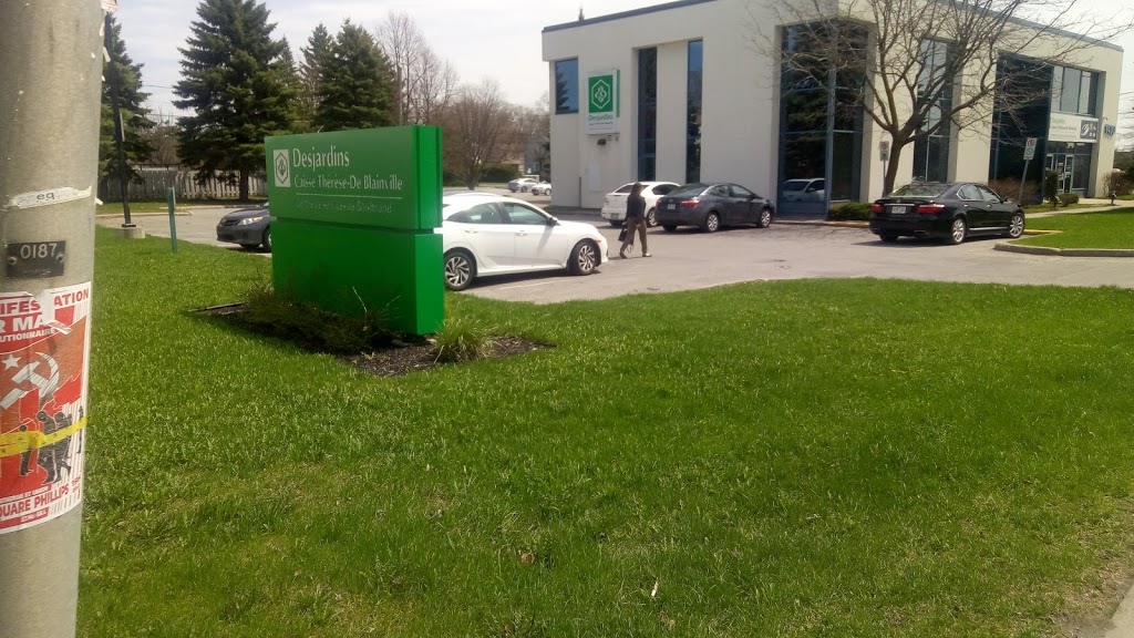 Caisse Desjardins Thérèse-De Blainville | 1400 Boulevard de la Grande-Allée, Boisbriand, QC J7G 2Z8, Canada | Phone: (450) 430-6550