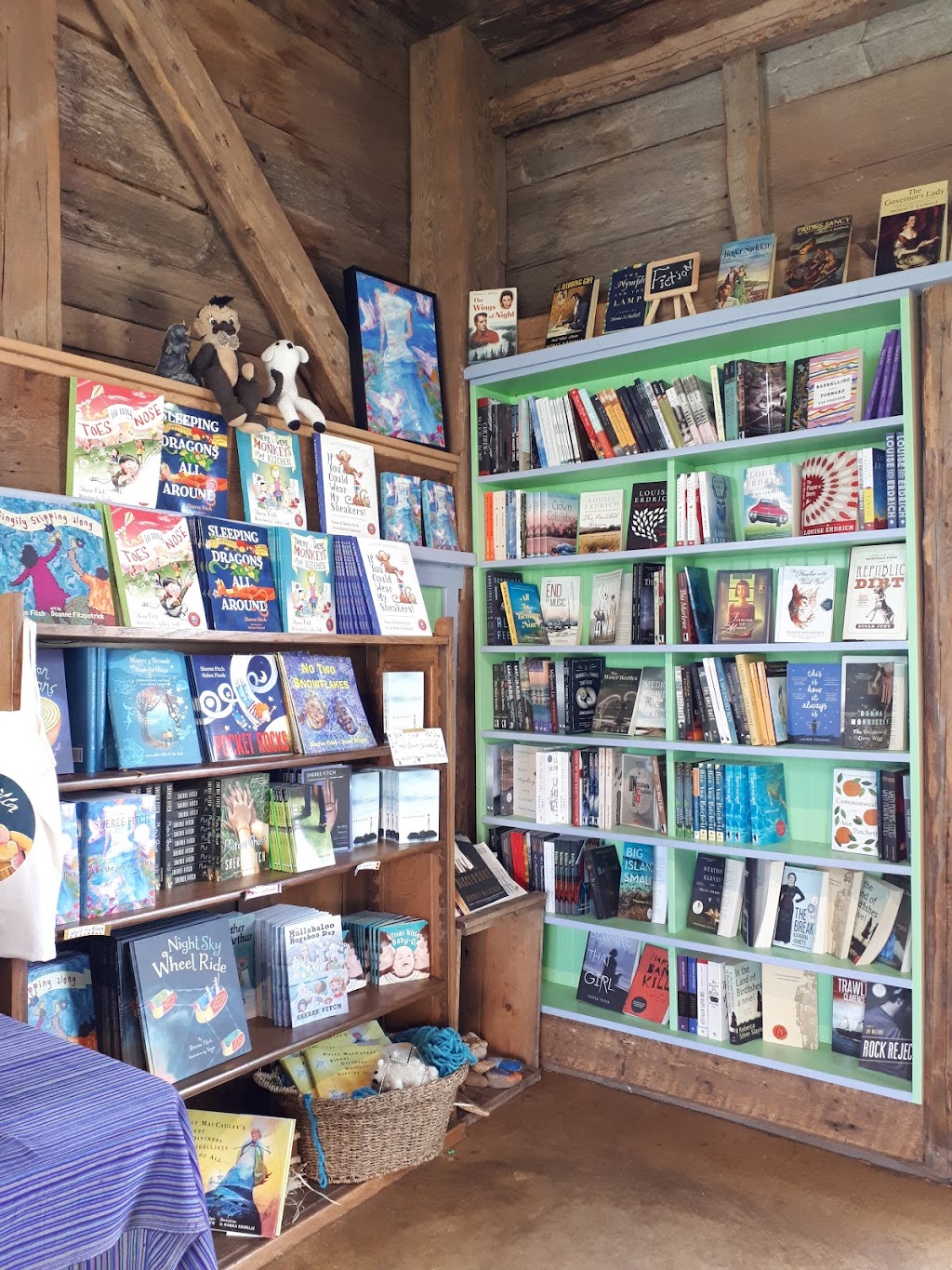 Mabel Murples Book Shoppe & Dreamery | 286 Allen Rd, River John, NS B0K 1N0, Canada | Phone: (902) 495-7295