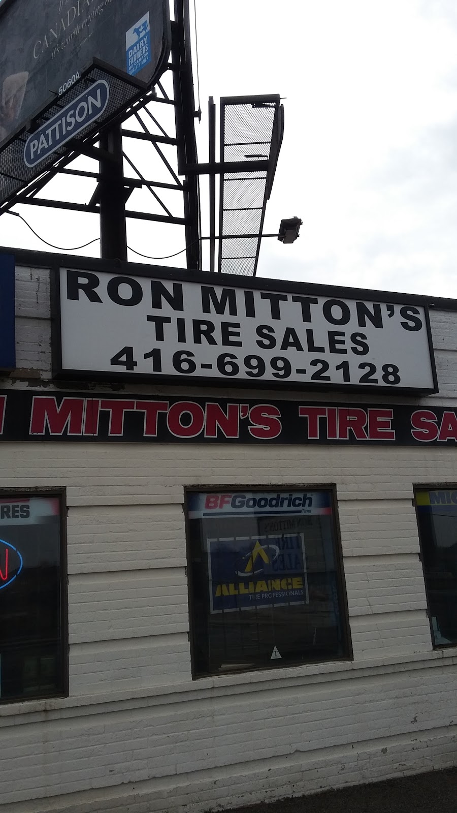 Ron Mittons Tire Sales | 295 Danforth Rd, Scarborough, ON M1L 3X2, Canada | Phone: (416) 699-2128