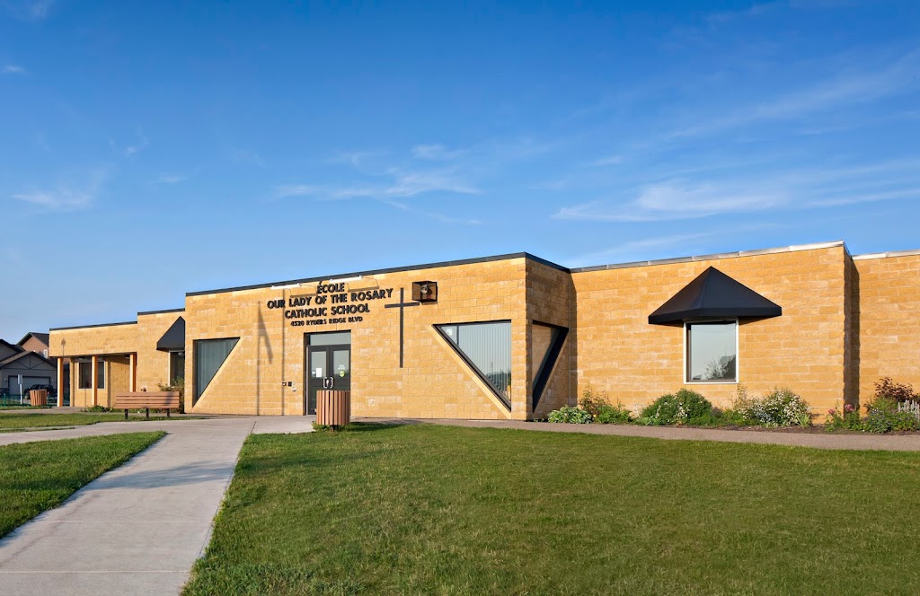 École Our Lady of The Rosary School | 4520 Ryders Ridge Blvd, Sylvan Lake, AB T4S 0E1, Canada | Phone: (403) 343-2568