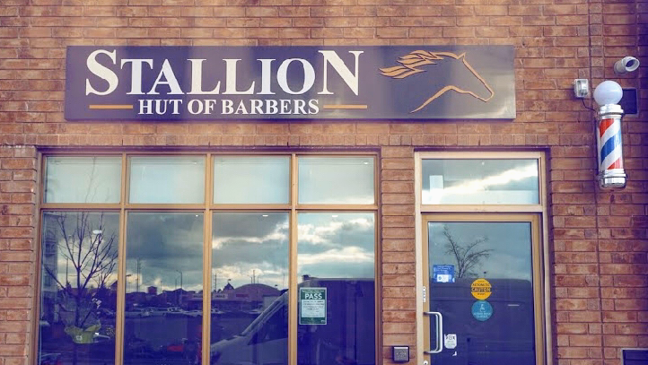 Stallion Hut of Barbers | 176 Davenfield Cir Unit-2, Brampton, ON L6P 4L9, Canada | Phone: (905) 794-9200