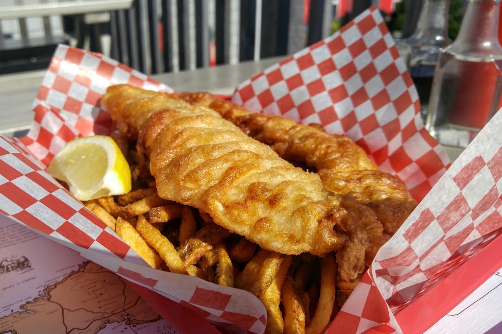 The South Shore Fish Shack | 108 Montague St, Lunenburg, NS B0J 2C0, Canada | Phone: (902) 634-3232