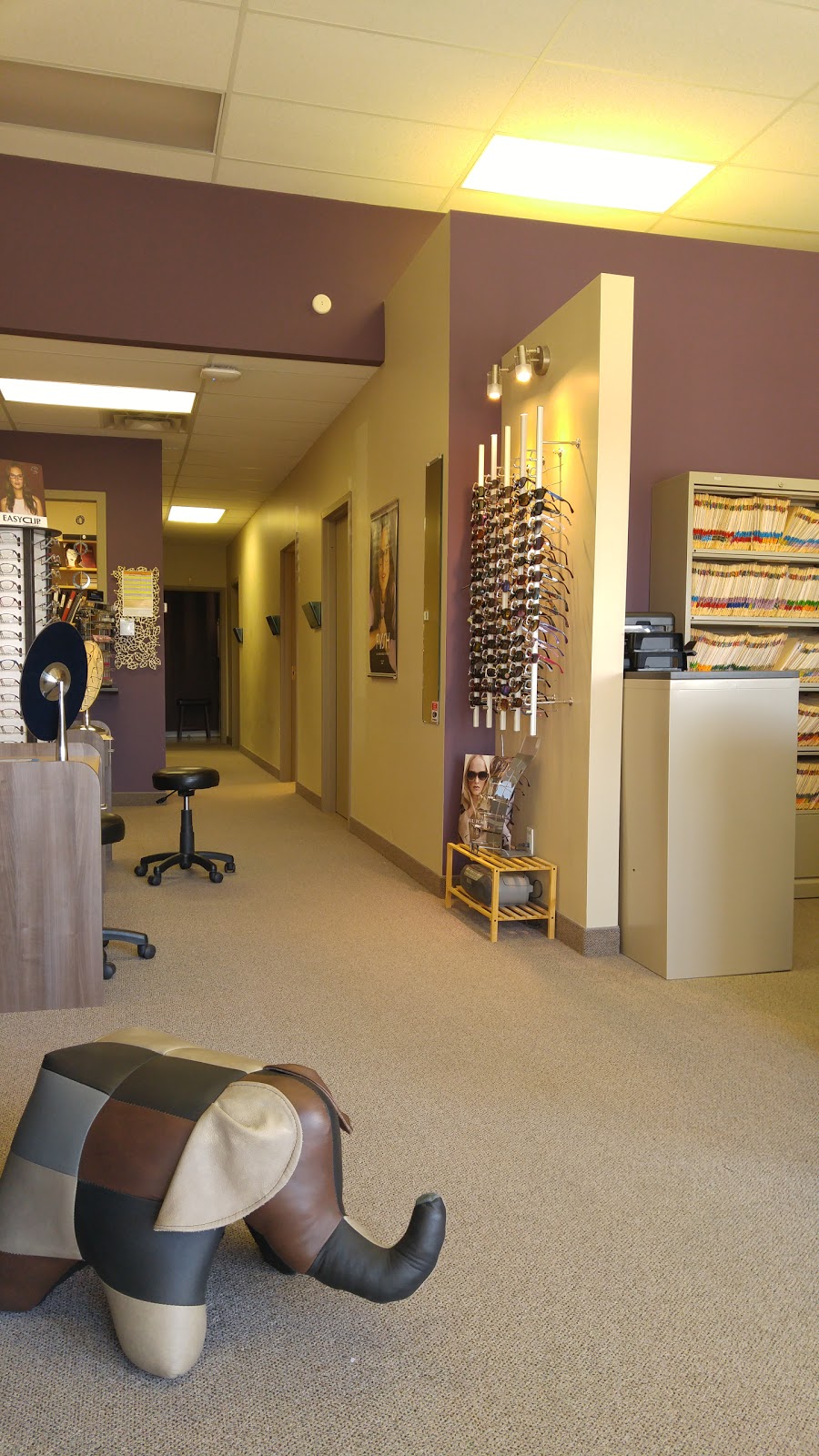 Reenders Square Eye Centre | 11 Reenders Dr, Winnipeg, MB R2C 5K5, Canada | Phone: (204) 421-9429