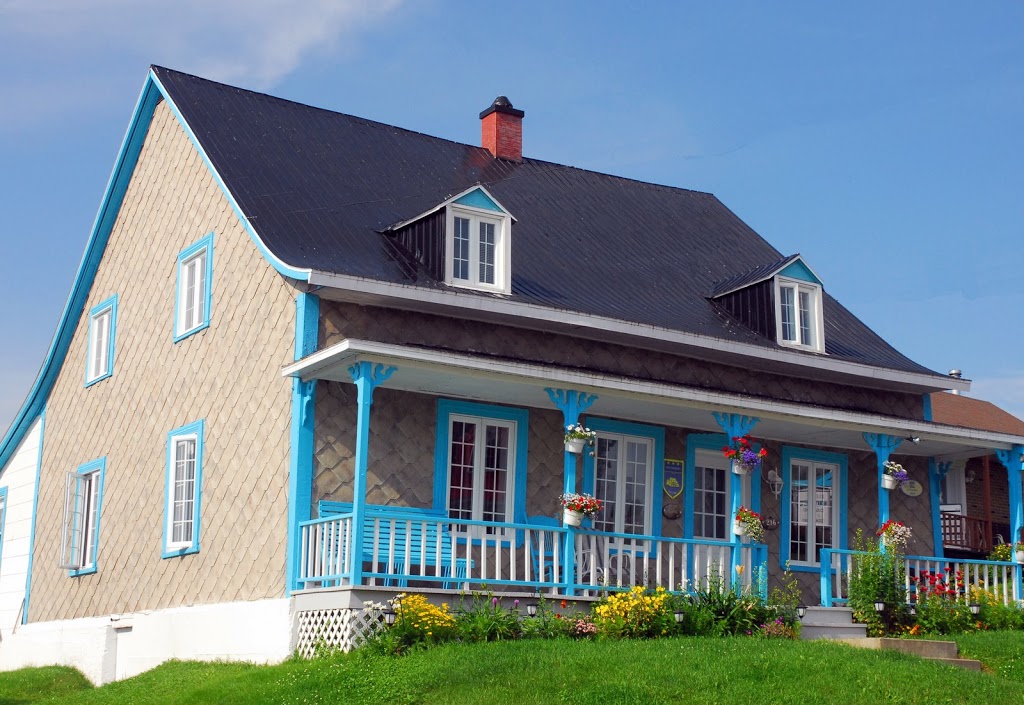 Maison de campagne le Nichouette | 2283 Route du Fleuve, Les Éboulements, QC G0A 2M0, Canada | Phone: (418) 635-2458