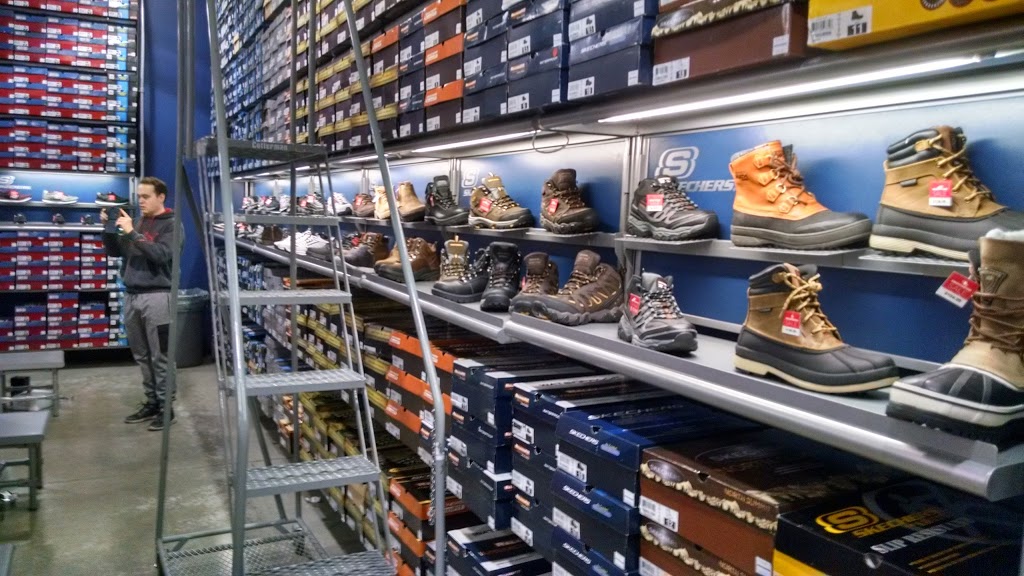 SKECHERS Factory Outlet | 261055 Cross Iron Blvd Spc #433, Rocky View No. 44, AB T4A 0G3, Canada | Phone: (403) 275-8013