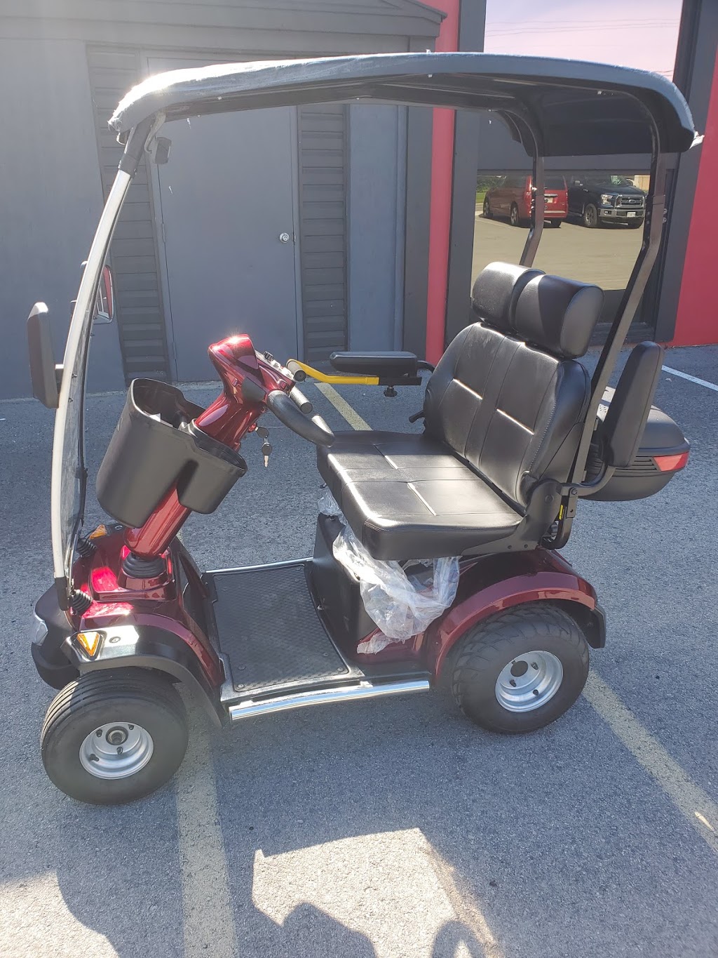 E-global scooters | 1418 Osprey Dr #3, Ancaster, ON L9G 4V5, Canada | Phone: (905) 318-5221