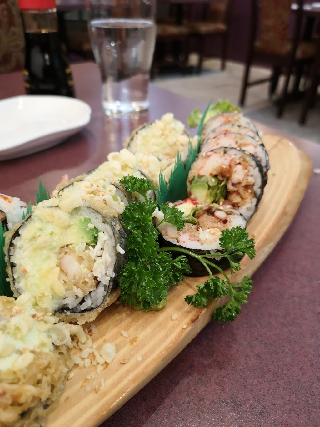 Maki Sushi Restaurant | 515 Harvey Ave, Kelowna, BC V1Y 1R2, Canada | Phone: (250) 868-9200