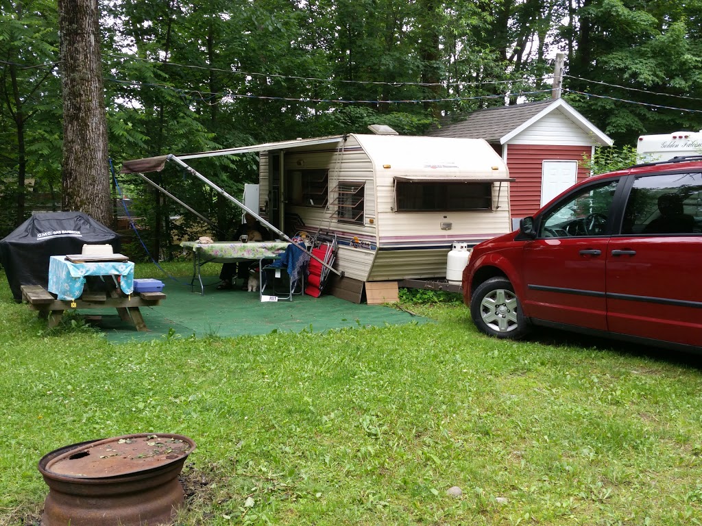 Camping Lac des Sources | 150 Chemin Robinson O, Shefford, QC J2M 1G7, Canada | Phone: (450) 539-0627