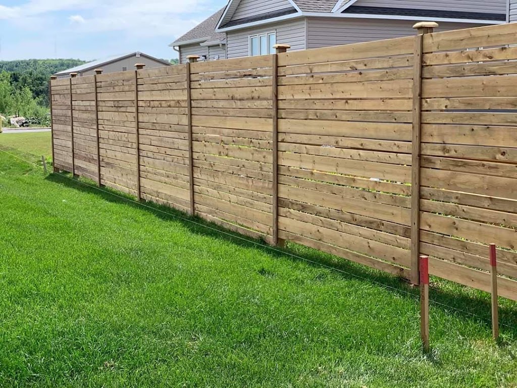 Ottawa Fence Guys | 1957 Jasmine Crescent, Gloucester, ON K1J 7Z4, Canada | Phone: (613) 600-4434