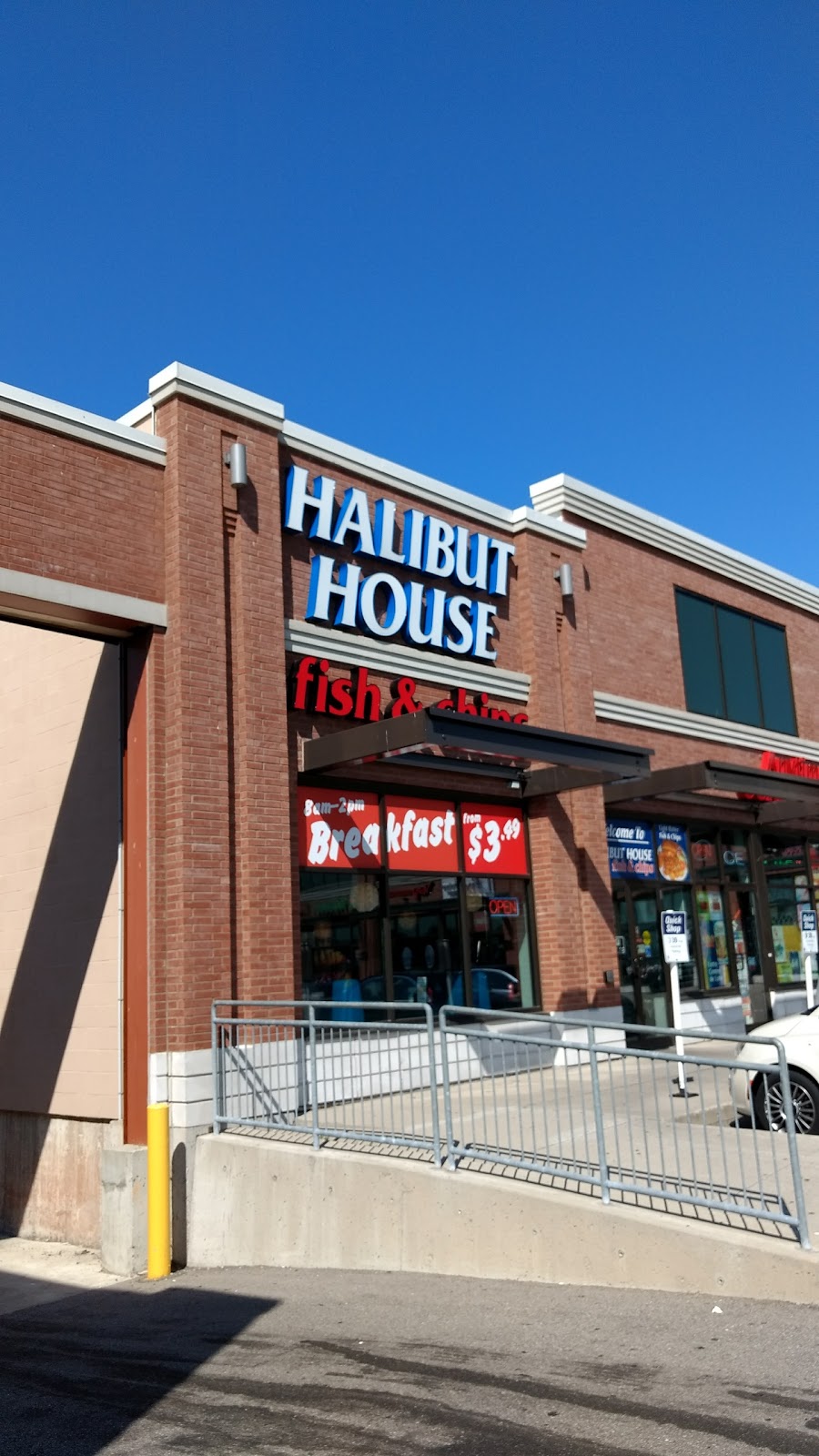 Halibut House Fish and Chips | 511 Appleby Line, Burlington, ON L7L 2Y7, Canada | Phone: (905) 637-8885