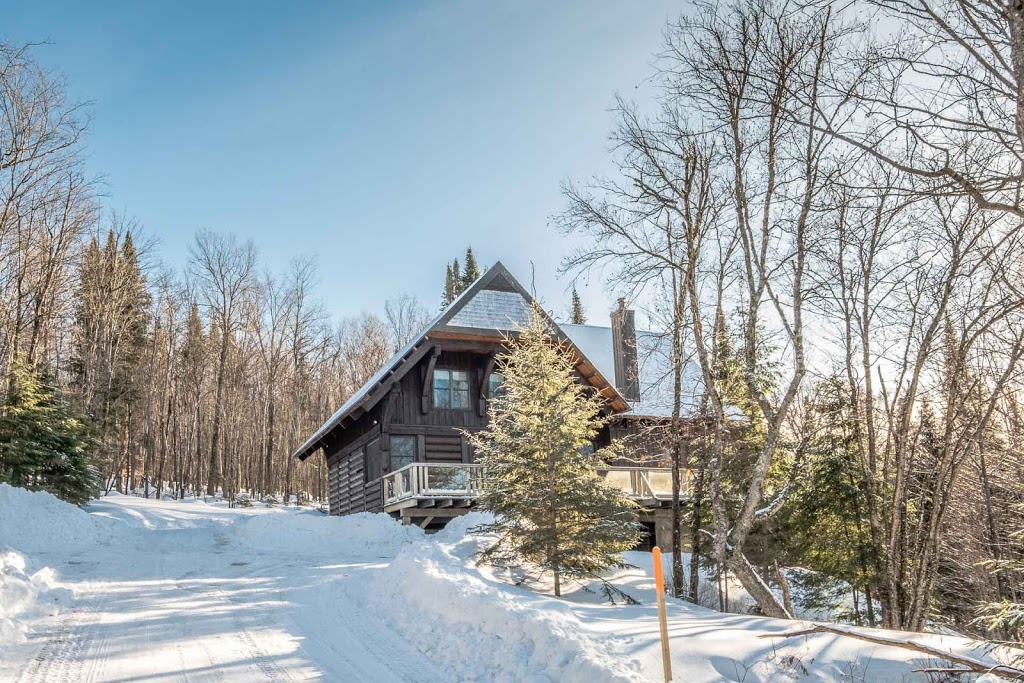 RCNT Chalet #58 | 50 Des, Chemin des Pruches, Lac-Supérieur, QC J0T 1P0, Canada | Phone: (844) 370-0257