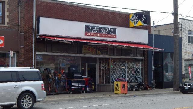 The 689r new & used tool store | 222 Kenilworth Ave N, Hamilton, ON L8H 4S2, Canada | Phone: (905) 730-6898