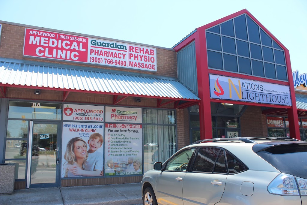 Applewood Medical Clinic | 966 Dundas St E #8a, Mississauga, ON L4Y 4H5, Canada | Phone: (905) 595-5030