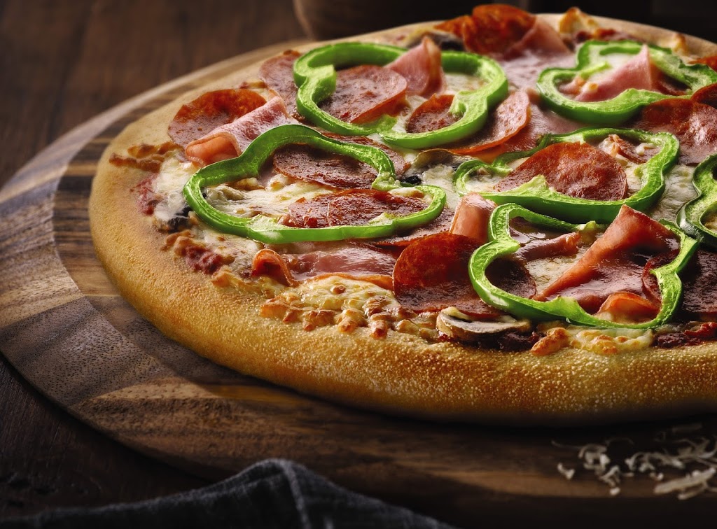 Boston Pizza | 14917 Boulevard Lacroix, Saint-Georges, QC G5Y 5P2, Canada | Phone: (418) 228-8212