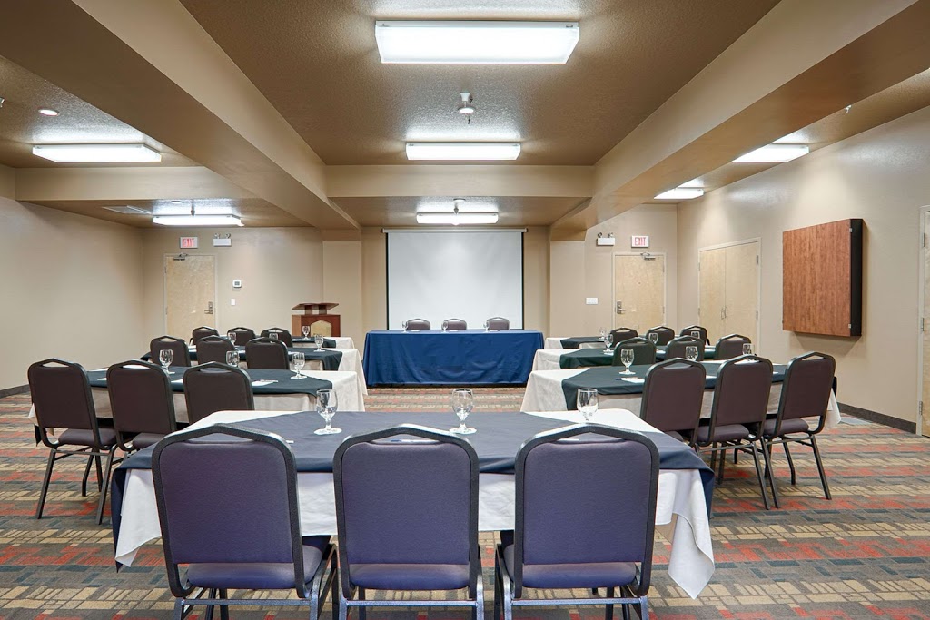 Quality Inn & Suites | 5501 50 Ave, Rimbey, AB T0C 2J0, Canada | Phone: (403) 843-2999