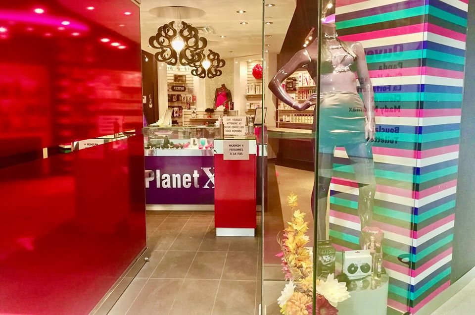 PlanetX | 2700 Bd Laurier, Québec, QC G1V 4K5, Canada | Phone: (581) 981-5999