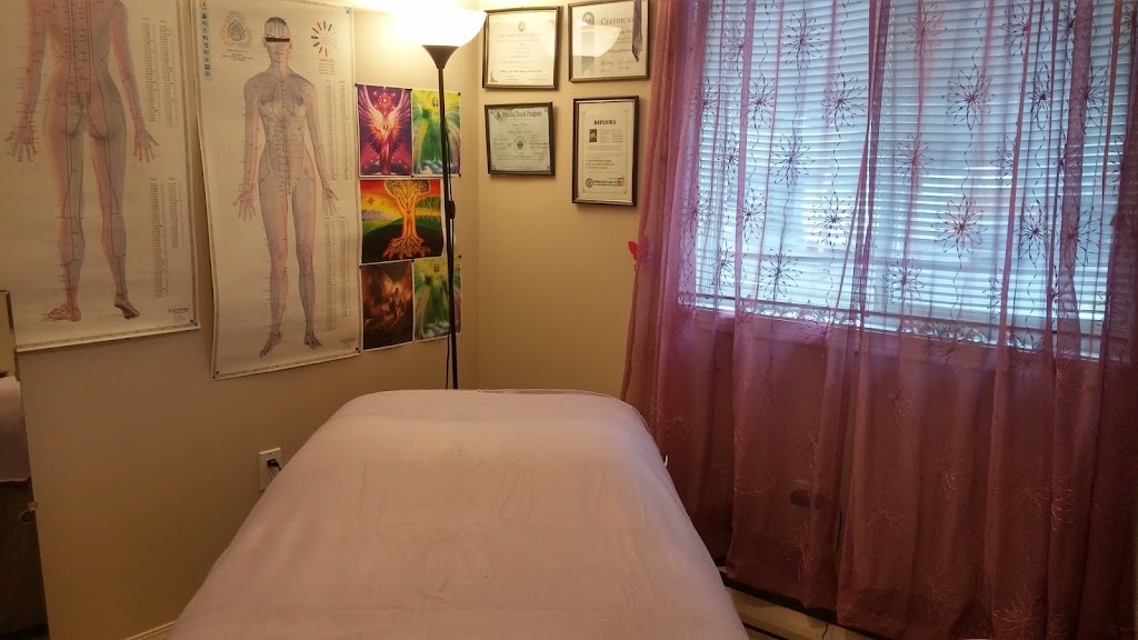 Lynns Holistic Massage and Craniosacral Therapy | 3905 Rock City Rd, Nanaimo, BC V9T 4L6, Canada | Phone: (250) 240-2131