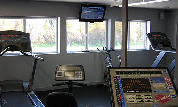 Whibs Gym | 506 Granville Ave, Enderby, BC V0E 1V1, Canada | Phone: (800) 208-9244