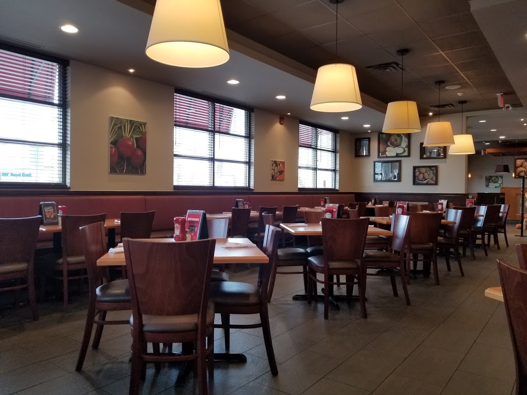 Swiss Chalet | 344 Glendale Ave, St. Catharines, ON L2T 4E3, Canada | Phone: (905) 680-8338