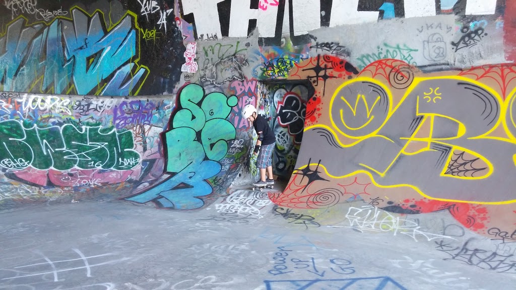 Leeside Skatepark | Cassiar Connector & East Hastings St and Highway 1, Vancouver, BC V5K 2C8, Canada | Phone: (604) 873-7000