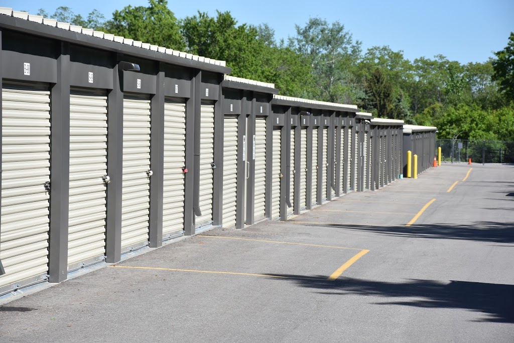 Beech Street Storage | 610 Beech St W, Whitby, ON L1N 7T8, Canada | Phone: (905) 665-7474